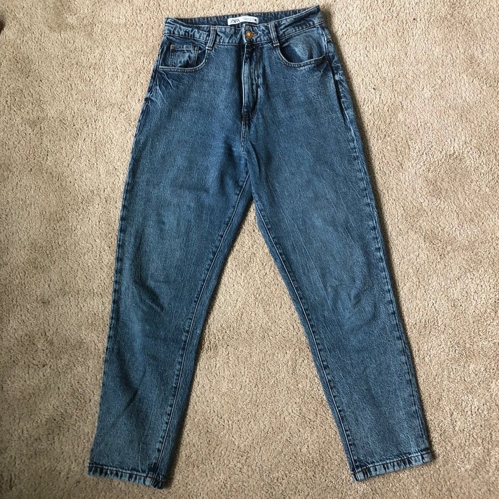 Zara Mom Jean size 6